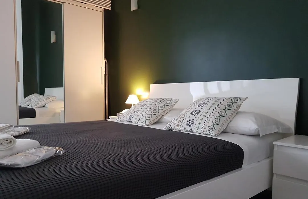 Milano Navigli Apartment - Via Savona-1